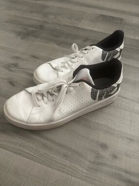 adidas White Leather Sneakers with Black Heel Pattern